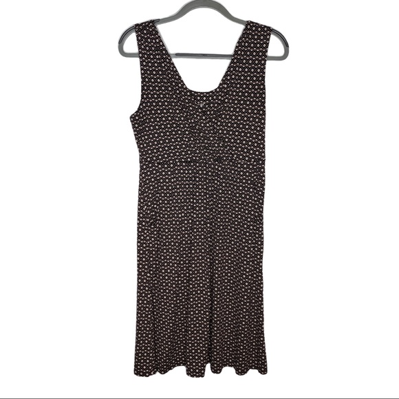 Garnet Hill Dresses & Skirts - Garnet Hill geometric v-neck midi dress size M